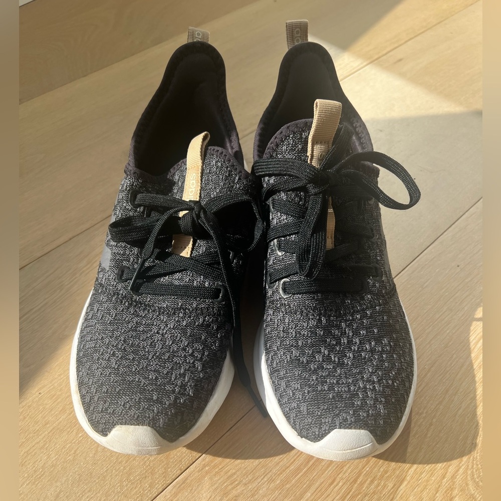 Adidas Cloudfoam Sneakers